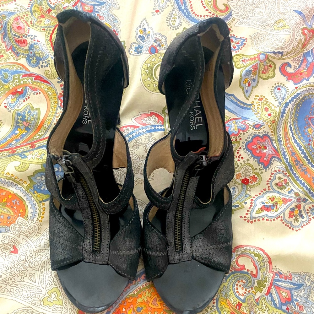 Micheal Kors - vintage heels, size 9